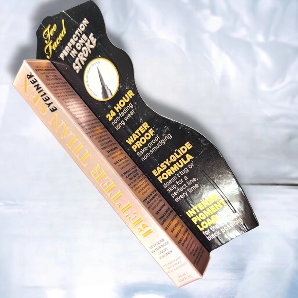 Too-faced deepest black eyeliner - Picture 3 of 4